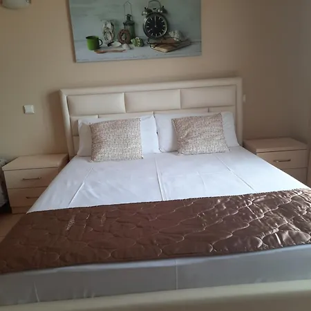 Apartahotel Avanda *