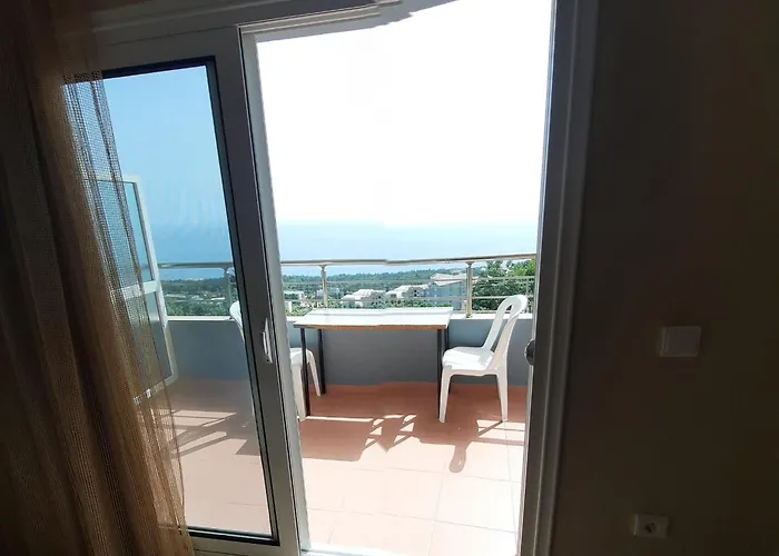 Apart Otel Avanda 4*