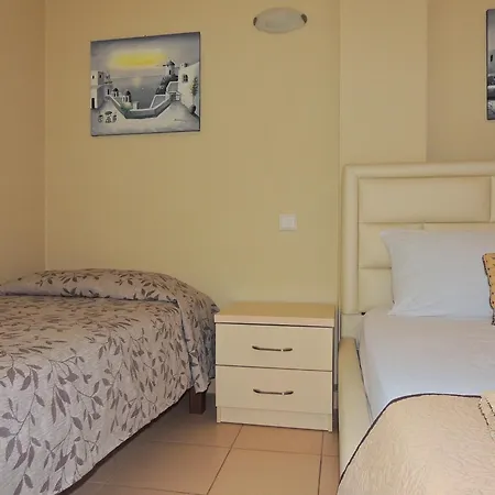 Avanda 3* Dhërmi